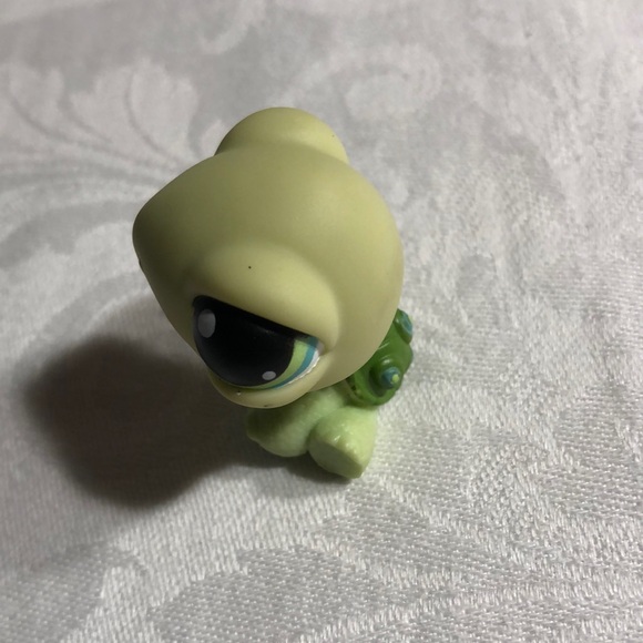 Littlest Pet Shop #321 Turtle LPS - Picture 4 of 16